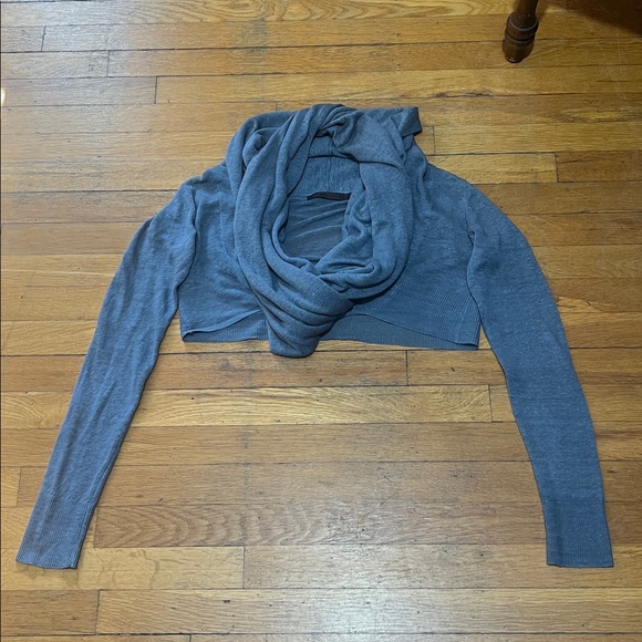 Nicholas K The Shelton Linen Blend Crop Cardigan in Slate, size XS - Picture 7 of 14
